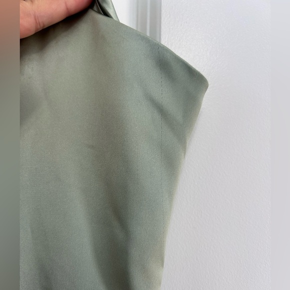 Petal and Pup NADIA ONE SHOULDER MAXI DRESS - Picture 9 of 11